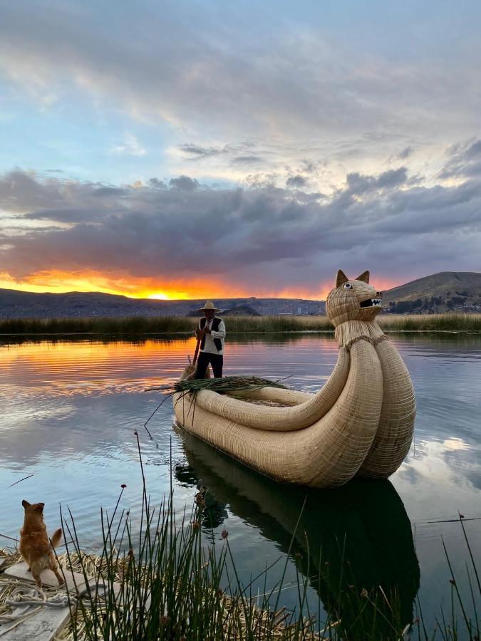 Uros Lodge Peru Пуно Екстериор снимка