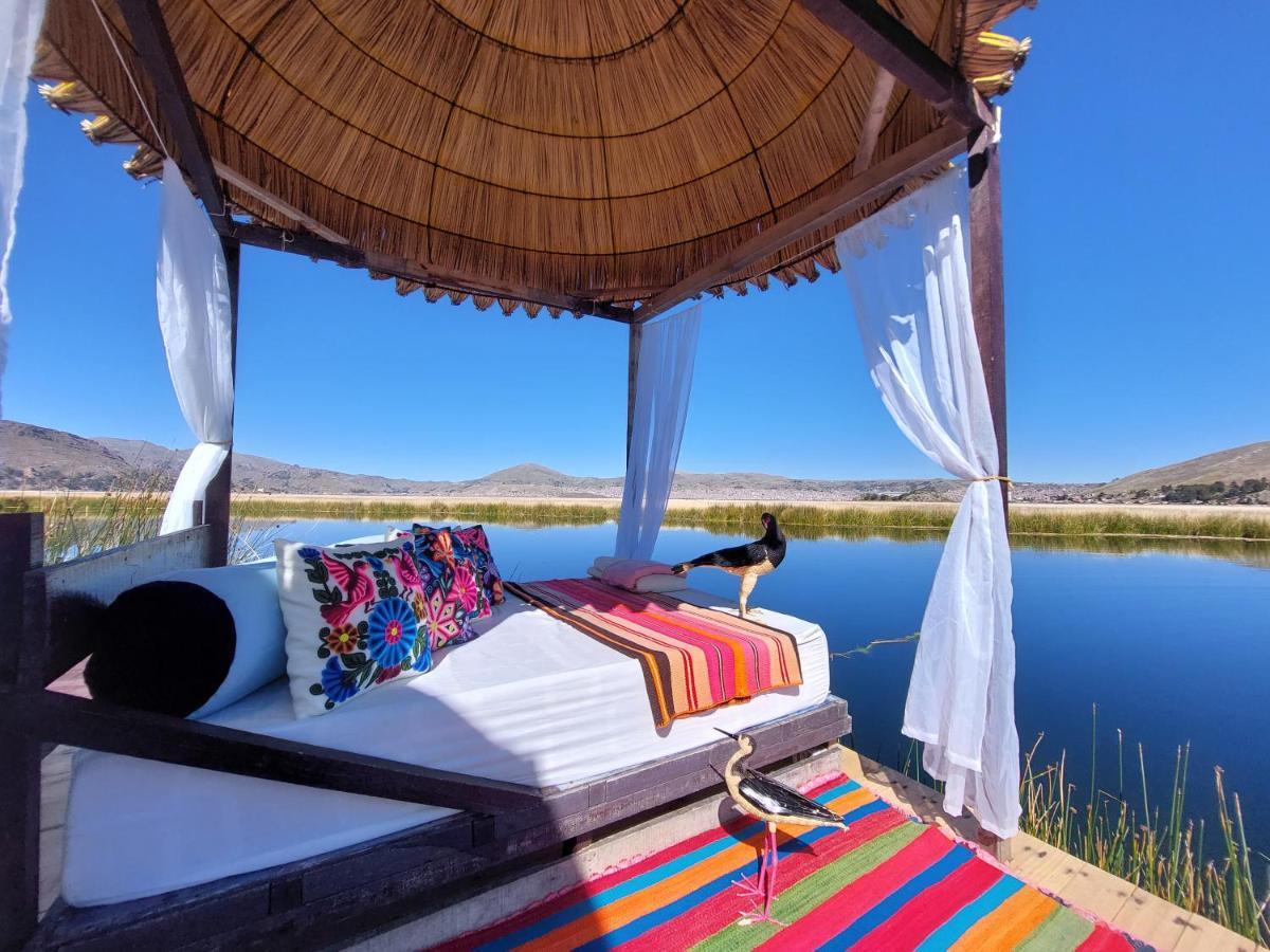 Uros Lodge Peru Пуно Екстериор снимка