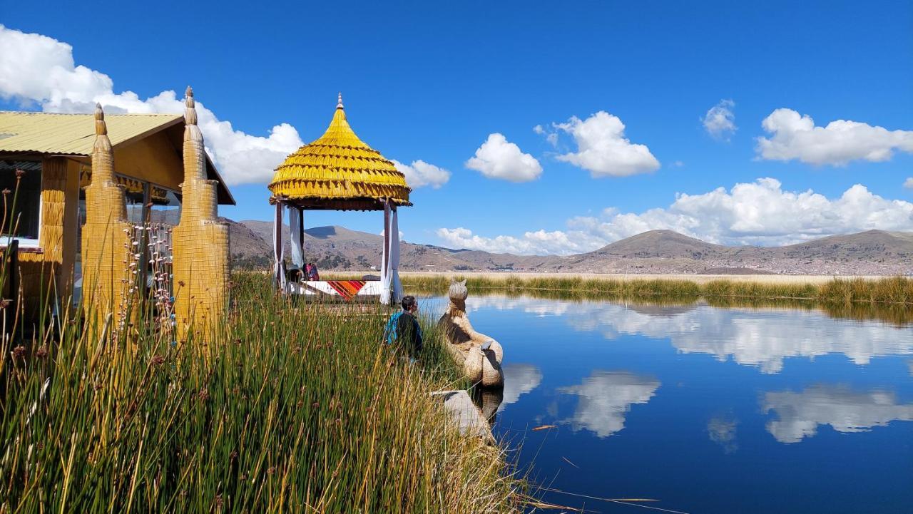 Uros Lodge Peru Пуно Екстериор снимка